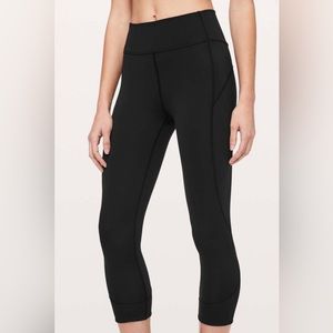 Lululemon In Movement Crop- Everlux fabric, excellent condition, Black, size 4